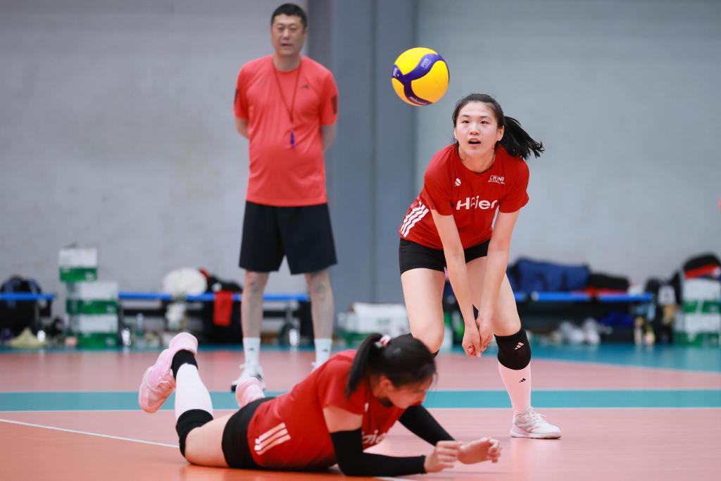 开云app官网-体坛联播｜中国女排、中国女足今日出战，U19男足遭遇失利